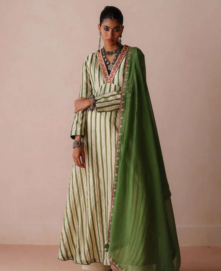 Georgette, Chiffon, Zardozi, Sequins, Crepe