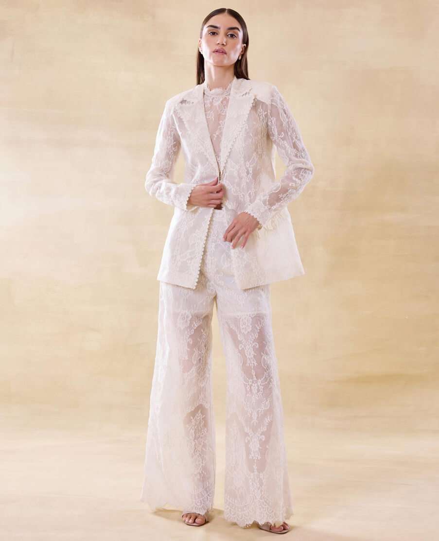 Roseroom By Isha Jajodia