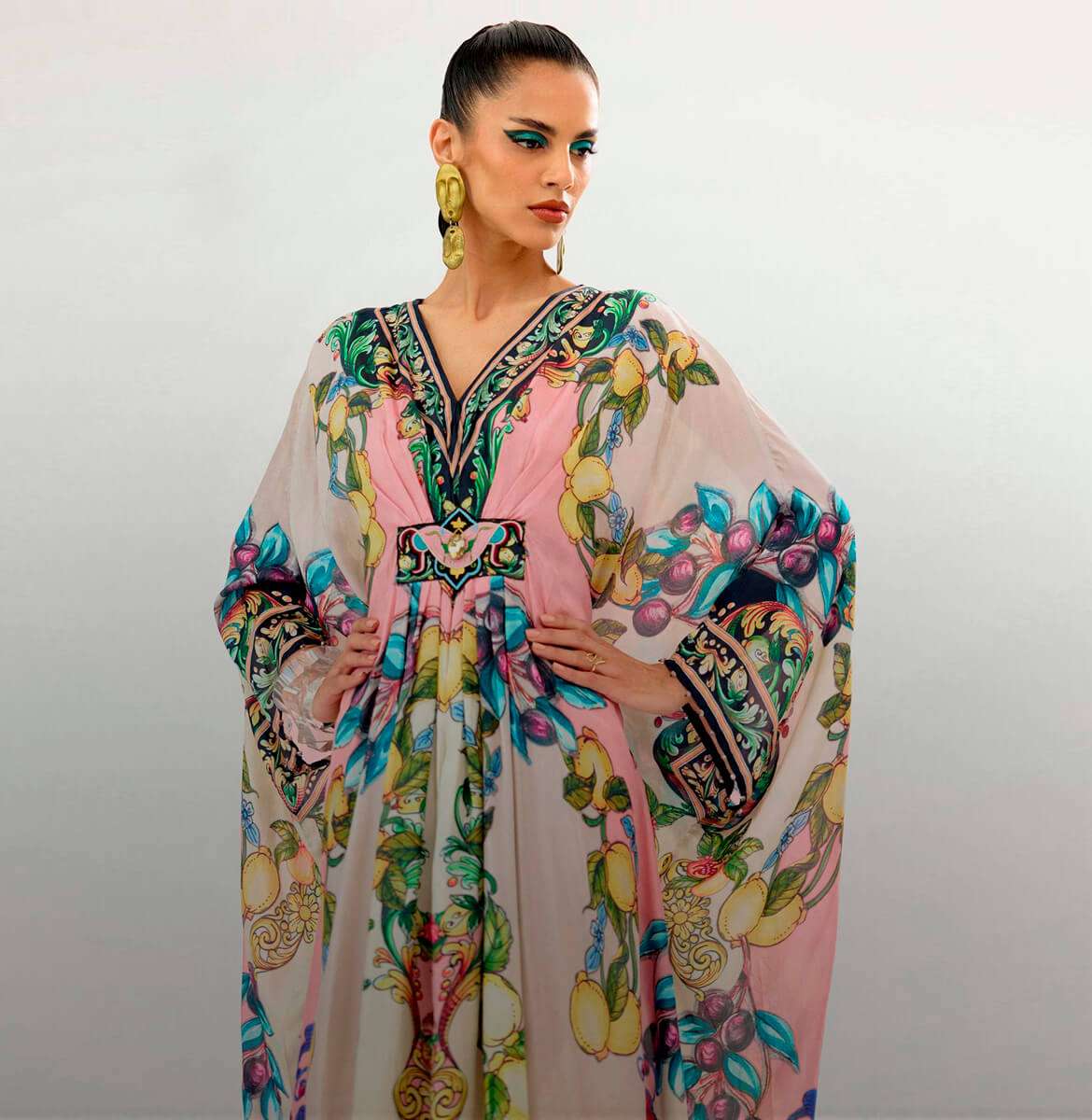 Online Indian Fashion Store, Luxury Fashion Designer Womenswear Clothing &  Accessories- Ogaan.com
